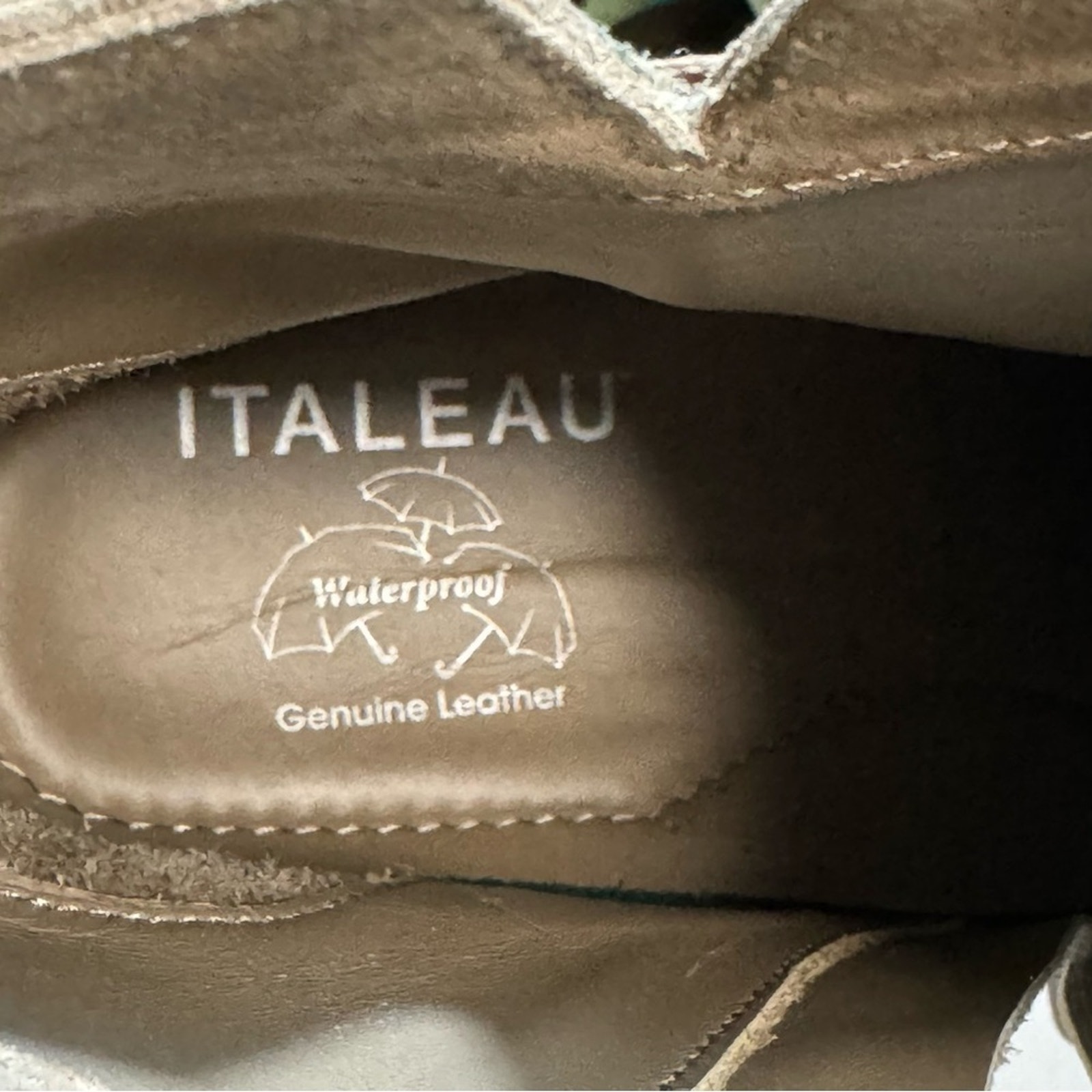 Italeau Ankle Boots Size 41 10.5 — image 4 of 8